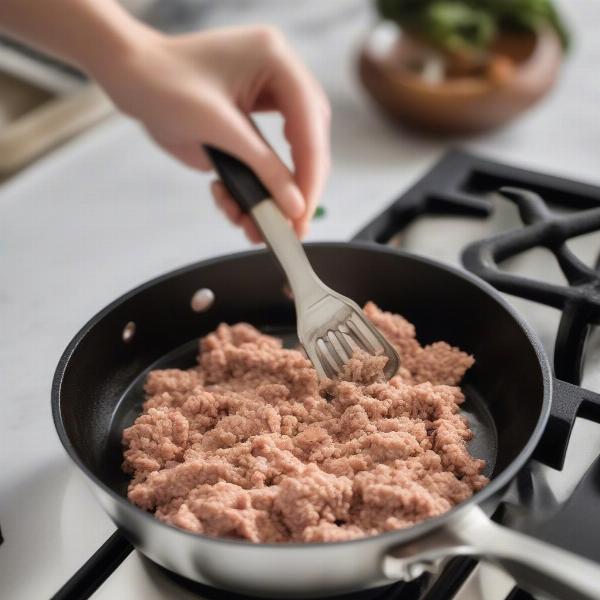 Preparing Turkey Mince for Dogs