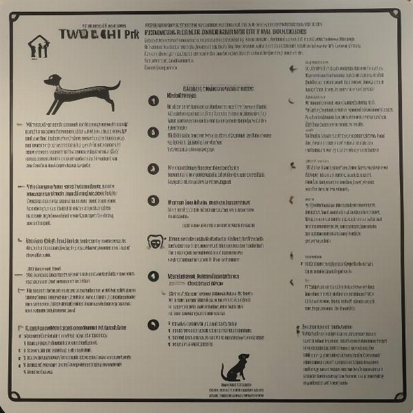 Warwick City Dog Park rules and signage