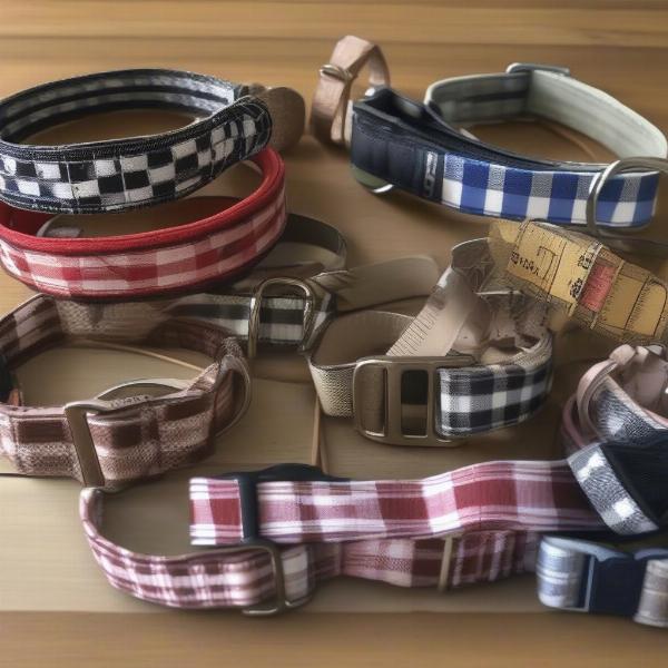 Checkered dog collars in different sizes